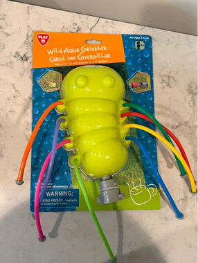 Playgo Wild Aqua Sprinkler Carol the Caterpillar NEW Kids Outdoor Water Toy